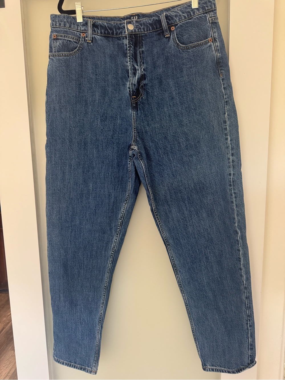 Gap Women’s Mom Jeans